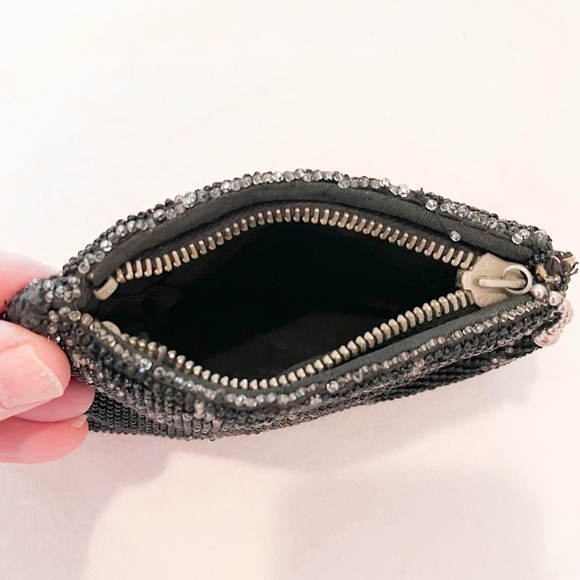 Vintage Black Beaded Small Soft Sided Evening Clutch - Picture 4 of 6